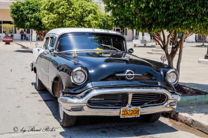 ©_René Rohr 1956 Oldsmobile Holiday 88