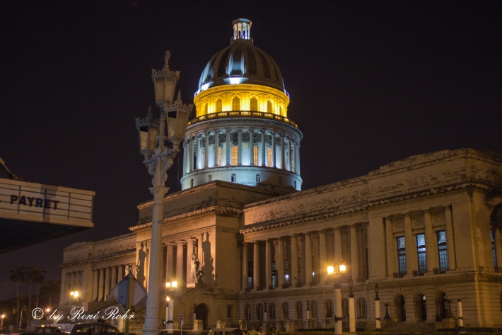 Capitolio von Havanna bei Nacht